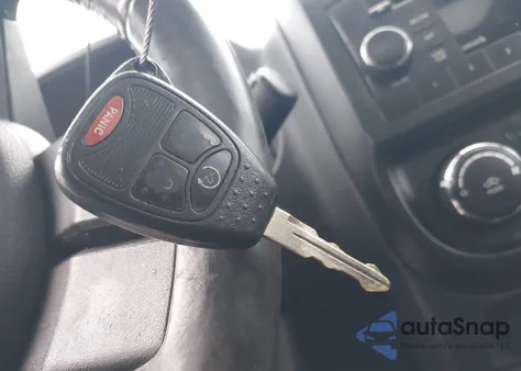 2012 Jeep Compass Latitude z USA, uszkodzony, nr VIN 1C4NJDEB4CD633053